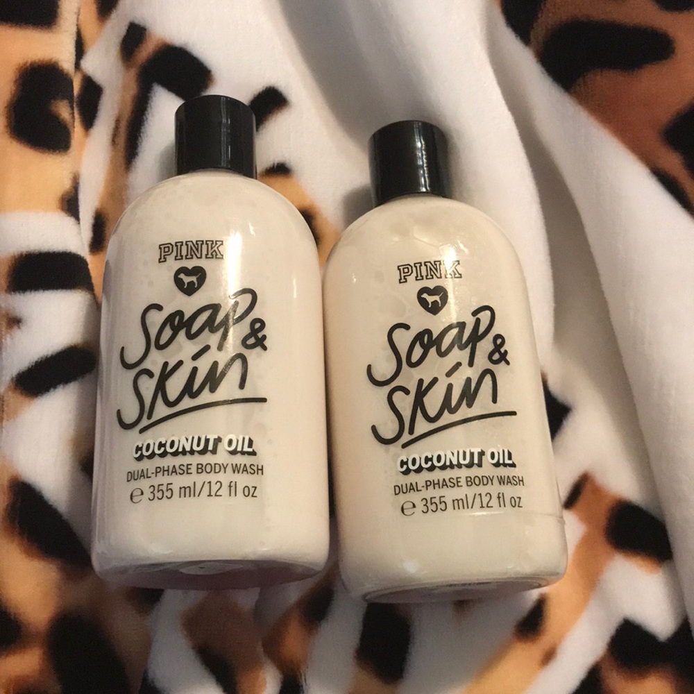 PINK Coconut dual phase body wash